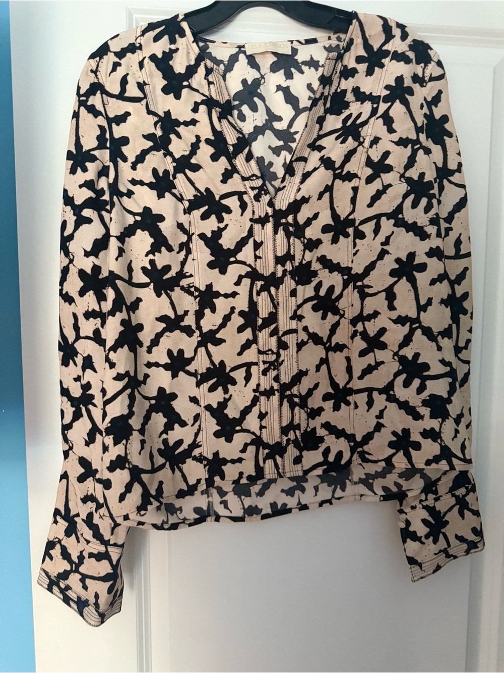 Ulla Johnson Beige Floral-Print V-Neck Blouse with Black Pattern